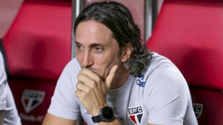 O time goiano também foi penalizado e terá de desembolsar R$ 75 mil de multa, além de perder um mando de campo na competição
