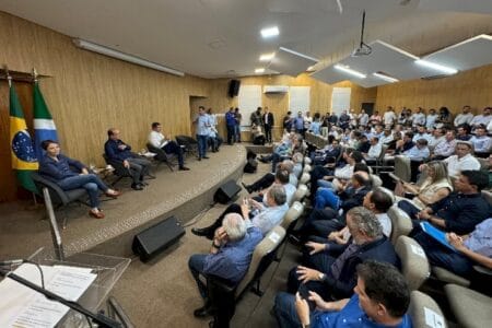 Em reunião com prefeitos eleitos, presidente da ALEMS reforça importância de parcerias