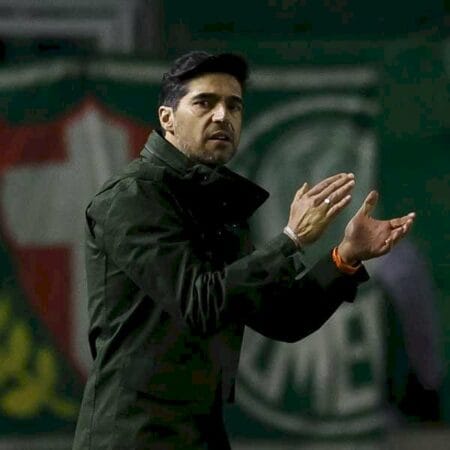 Abel se esquiva e diz que busca do Palmeiras pelo título é “um jogo de cada vez’