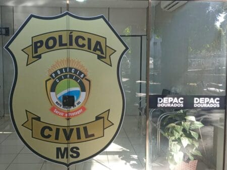 Homem descobre traição e acaba sendo ferido com martelada na cabeça