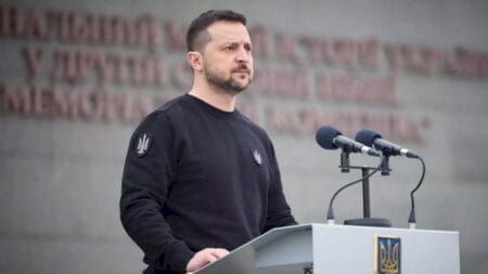 Ucrânia: Zelensky sinaliza que está aberto a negociar um acordo de paz
