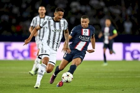 Como foi a passagem de Danilo na Juventus? Reforço do Flamengo fez quatro posições diferentes na Itália
