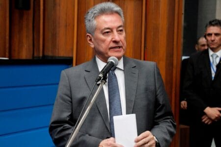 Hashioka apresenta PL que inclui pneus inservíveis na Política Estadual de Reciclagem de Materiais