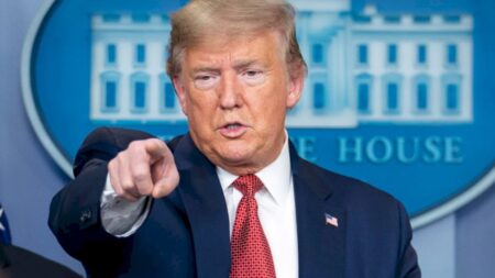 Acordo entre Rússia e Ucrânia está muito avançado, diz Trump