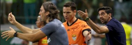 Abel pede reforços no Palmeiras e ameniza eventual eliminação: ‘Podem falar mal’