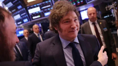 A resposta de Milei a escândalo de criptomoedas: ‘Se você vai ao cassino e perde dinheiro, qual a reclamação?’
