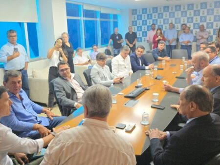 Sérgio de Paula quer avanço do programa de universalização do saneamento básico em MS