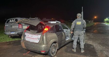 Homem é preso com carga de cigarros e pneus contrabandeados em Ponta Porã