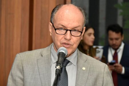 Deputado Junior Mochi apresenta projeto de lei que proíbe cobrança da primeira consulta por planos de saúde