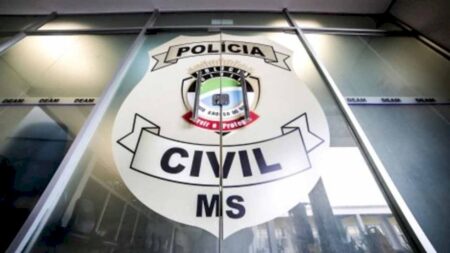 Mulher é espancada e agressão filmada por ex-marido: ‘Não vai ser de ninguém’