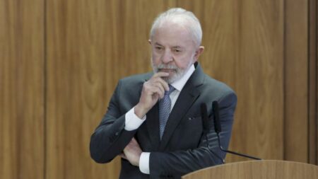 Governo Lula não finaliza regulação das redes e STF deve se adiantar