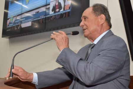 Deputado Zé Teixeira reivindica melhorias na infraestrutura de Dourados