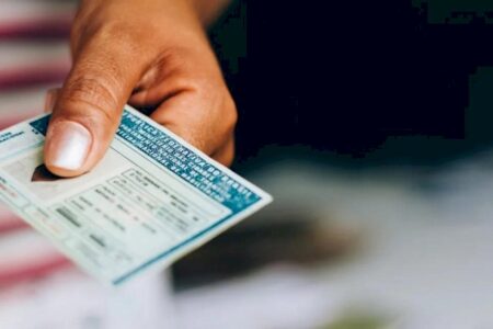 Lei que cria CNH gratuita para população de baixa renda é sancionada