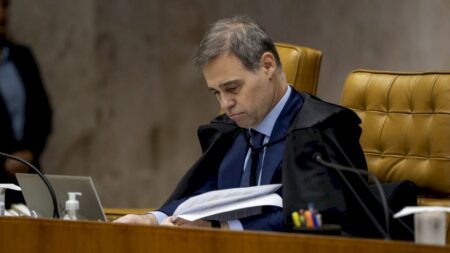 STF retoma julgamento sobre responsabilidade das redes sociais por posts de usuários