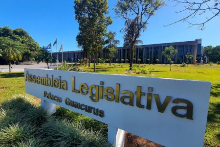 ALEMS realiza sessões para limpar pauta antes do recesso e promove ações voltadas à cidadania e inclusão