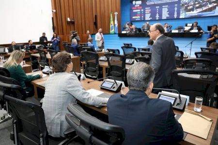 Deputados aprovam seis projetos na última sessão do semestre da ALEMS