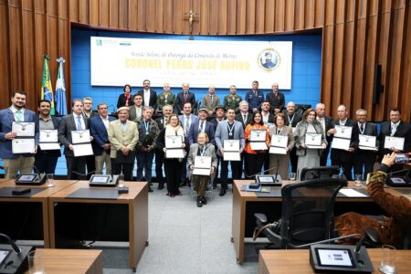 Por iniciativa de Junior Mochi, ALEMS homenageia heróis da Retirada da Laguna com Comenda Coronel Rufino