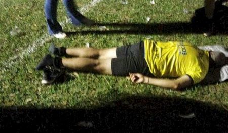 Árbitro é agredido após dar 2º cartão amarelo e expulsar jogador