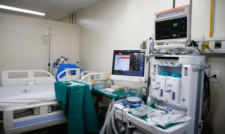 Ministério da Saúde incorpora cirurgia robótica para tratamento de câncer de próstata no SUS.