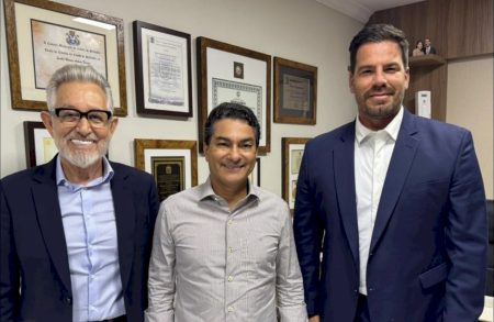 Contar se reúne com presidente do Republicanos e diz que foi convidado para disputar o Senado