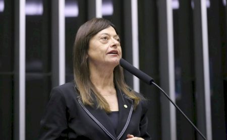 Comissão aprova projeto que prevê pelo menos 20% da propaganda do governo para mídia regional