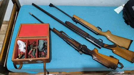 DAM cumpre mandado de busca e apreensão e apreende armas de fogo em fazenda de Nova Andradina.