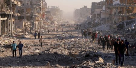 Israel lança mais ataques em Gaza durante a noite de quinta-feira