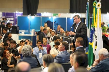 Com apoio do Governo do Estado, 3º Congresso dos Municípios debate boas práticas de administração pública.