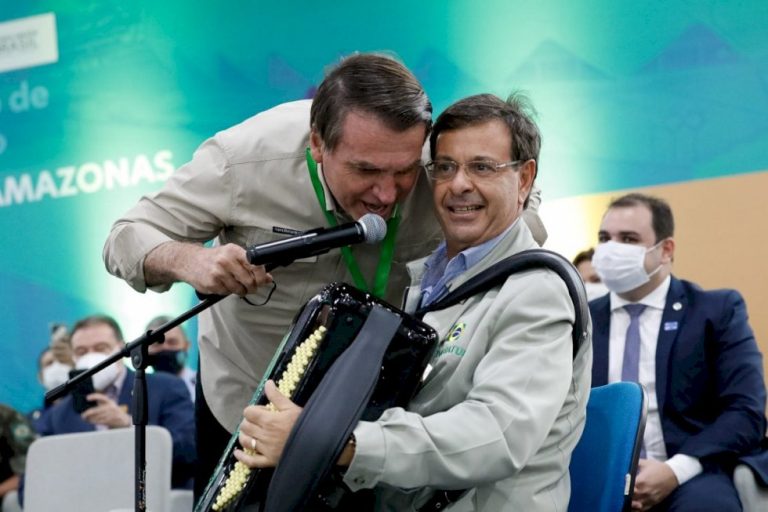‘Bolsonaro está morrendo aos poucos’, diz ex-ministro.