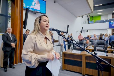 Hospital Regional de Dourados começa a funcionar com apoio e cobrança firme de Lia Nogueira
