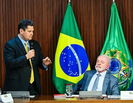 Indicação de Messias ao STF pode ‘azedar’ relação entre Lula e Senado, avaliam aliados.