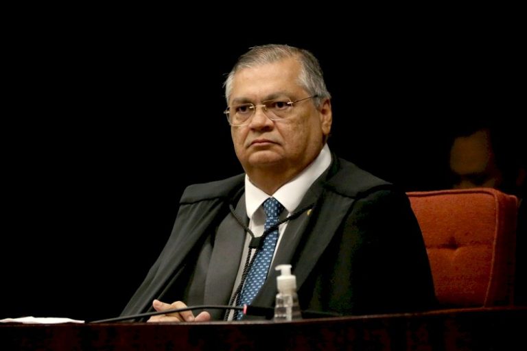 Dino diz que execução de emendas municipais e estaduais em 2026 só pode começar após cumprir regras