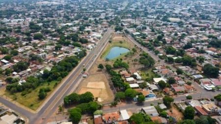 Mulher é morta com duas facadas no peito e encontrada embaixo de árvore