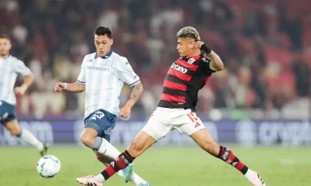 Flamengo encara o Racing por vaga na final da Libertadores em Avellaneda.