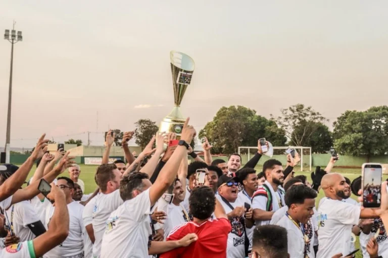 Bataguassu goleia Taveirópolis e conquista o título da Série B Estadual.