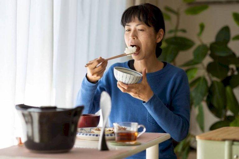 Comer até ficar 80% satisfeito? O que diz a filosofia japonesa do ‘hara hachi bu’