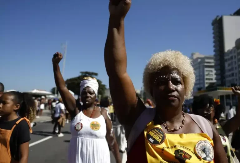 Igualdade racial ainda é cenário distante, avaliam ativistas negras