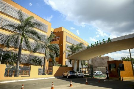 Anvisa proíbe suplementos alimentares e energéticos com ozônio