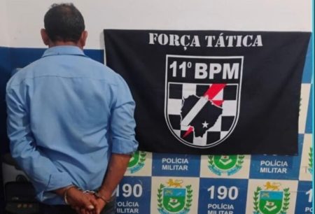 Mulher morta a facadas teria recusado relacionamento com suspeito, aponta investigação