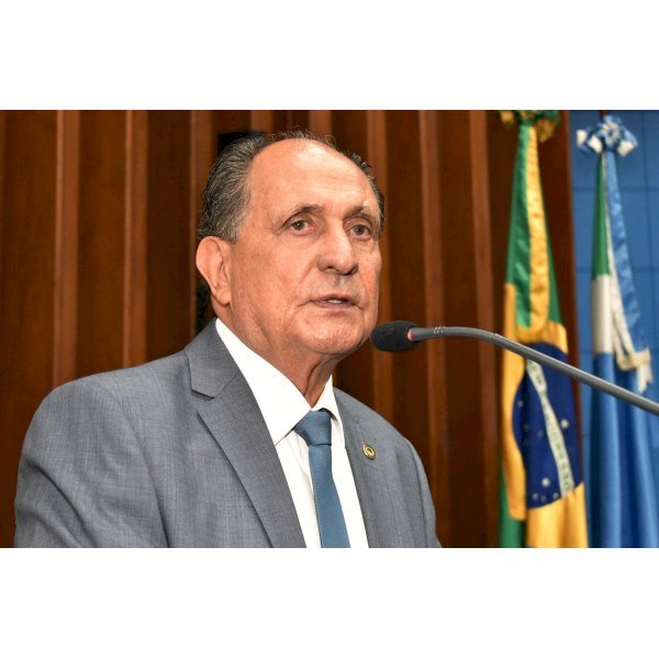 Deputado Zé Teixeira reivindica melhorias para municípios de MS.