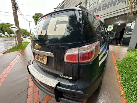 Idoso é furtado após dar carona a duas mulheres em noite de chuva em Nova Andradina.