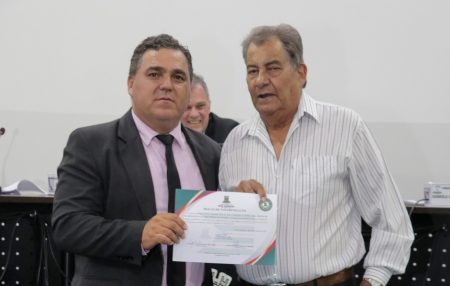 Símbolo de dedicação e amor ao ofício: Dinho é homenageado pelo Dia do Trabalhador da Construção Civil.
