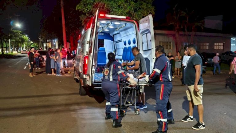 Jovem perde o pé em acidente entre moto e carro em cruzamento de Dourados