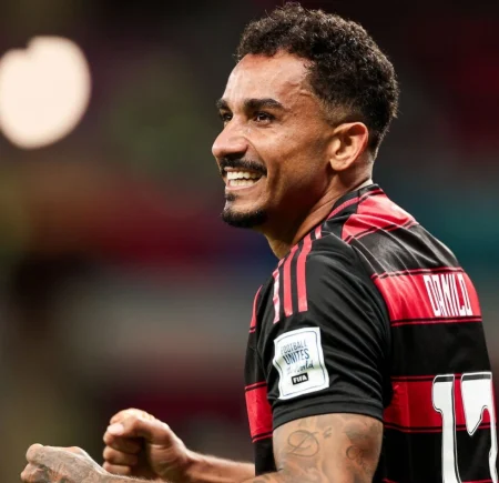 Flamengo vence o Pyramids e garante vaga na final da Copa Intercontinental da Fifa.