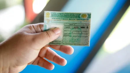 Justiça derruba liminar e regras da nova CNH do Brasil são mantidas.