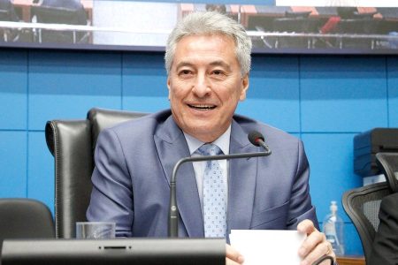 TSE mantém mandato de Roberto Hashioka ao rejeitar recurso sobre fraude em cotas