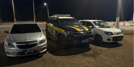 Três veículos são recuperados pela PRF em Nova Alvorada do Sul.