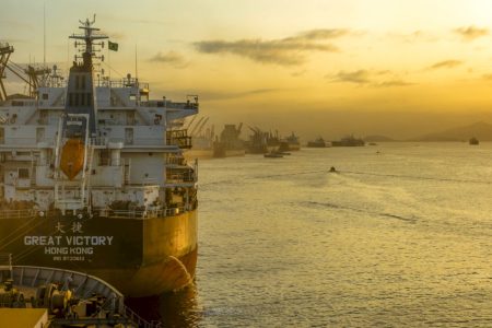 Balança comercial abre dezembro com forte avanço das exportações