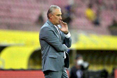 Tite cita crise de ansiedade e abre coração sobre futuro: ‘Vou onde houver sintonia de ideias’