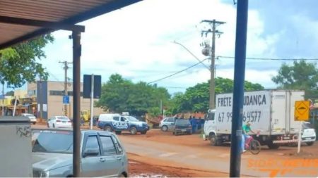 Mulher tenta matar homem a tiros em via pública em MS